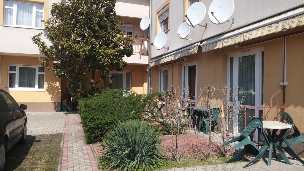 Safari Apartman Hajdúszoboszló Extérieur photo